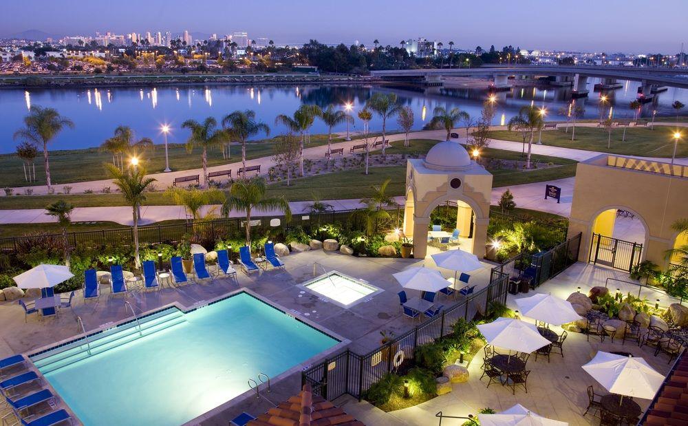 Courtyard San Diego Airport/Liberty Station Exterior photo
